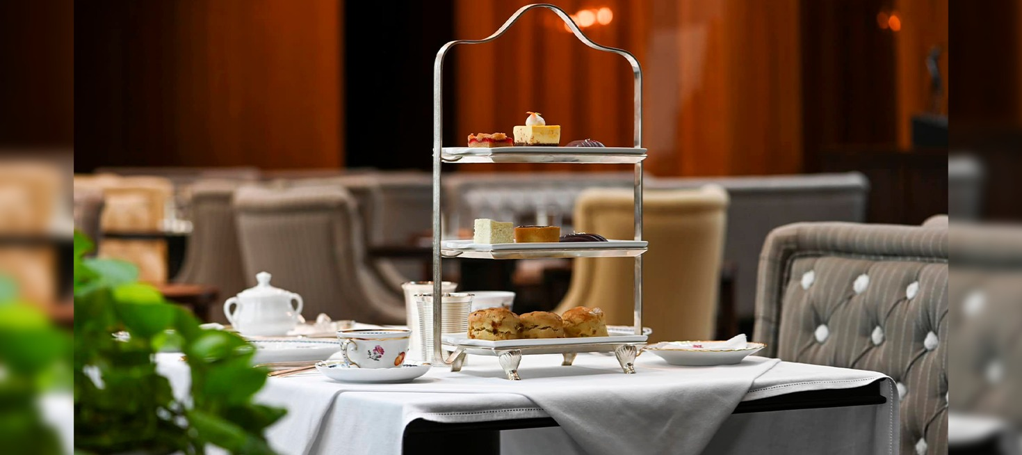 Complimentary dessert trolley